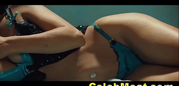  Salma Hayek Nude Big Tits Latina Milf Celebrity